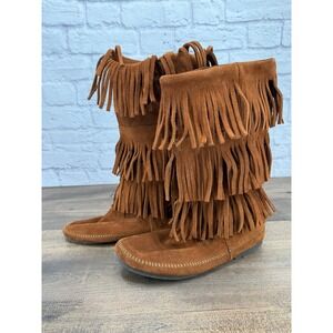 Minnetonka Women's Brown Suede Fringed Moccasin Boots 10 Boho Revival Festival
